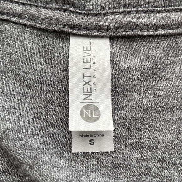 Next Level Apparel Johnny. Moira. David. Alexis Schitts Creek T-Shirt Gray S - Picture 4 of 6